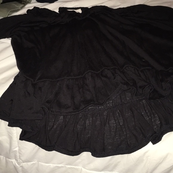 Off the shoulder black top - Picture 4 of 4